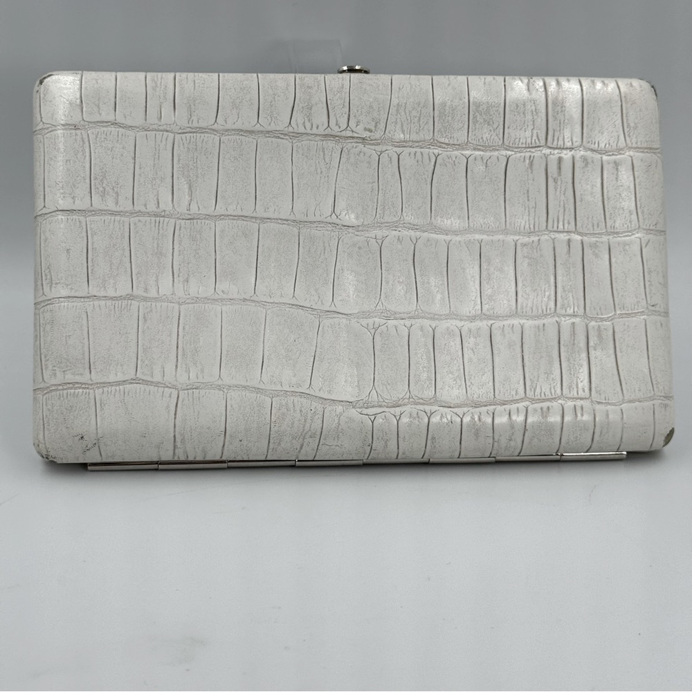 Abas White Crocodile Wallet Leather Snap Closure ID Holder
Clutch Wallet